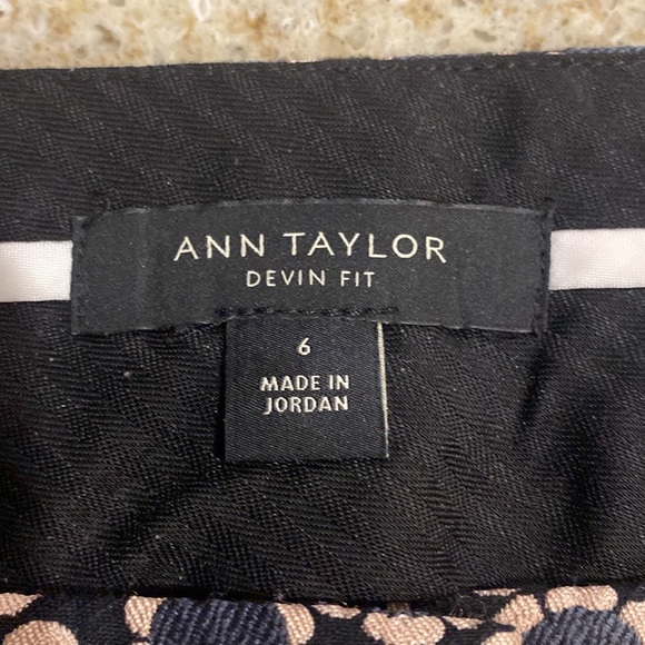 Ann Taylor Devin Fit Pants Size 6 - Picture 6 of 8